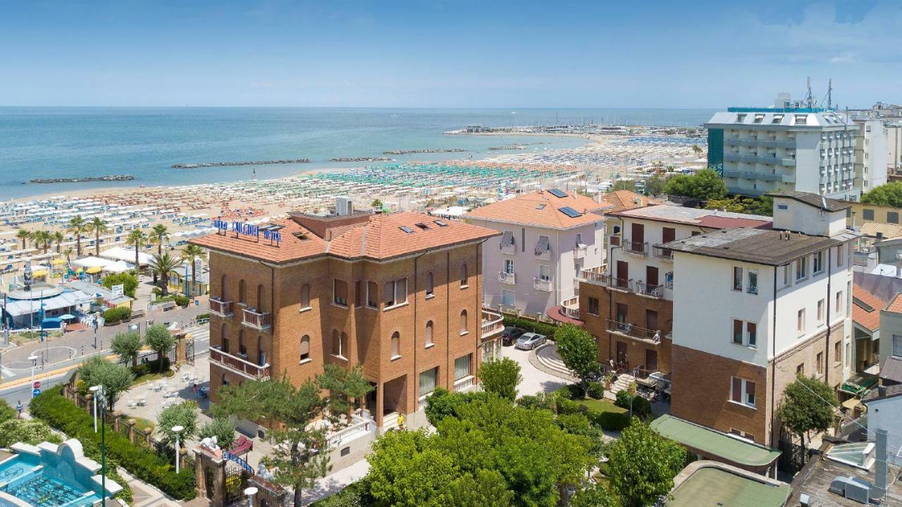 Hotel Villa Fulgida Cattolica Exterior photo